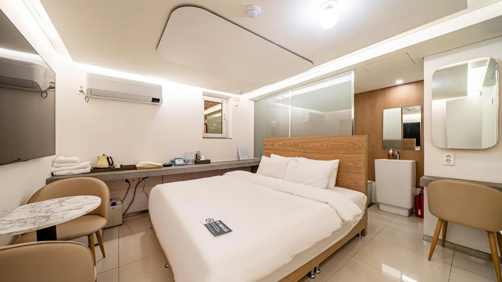Simplestay Hotel In Jongno Seoul South Korea