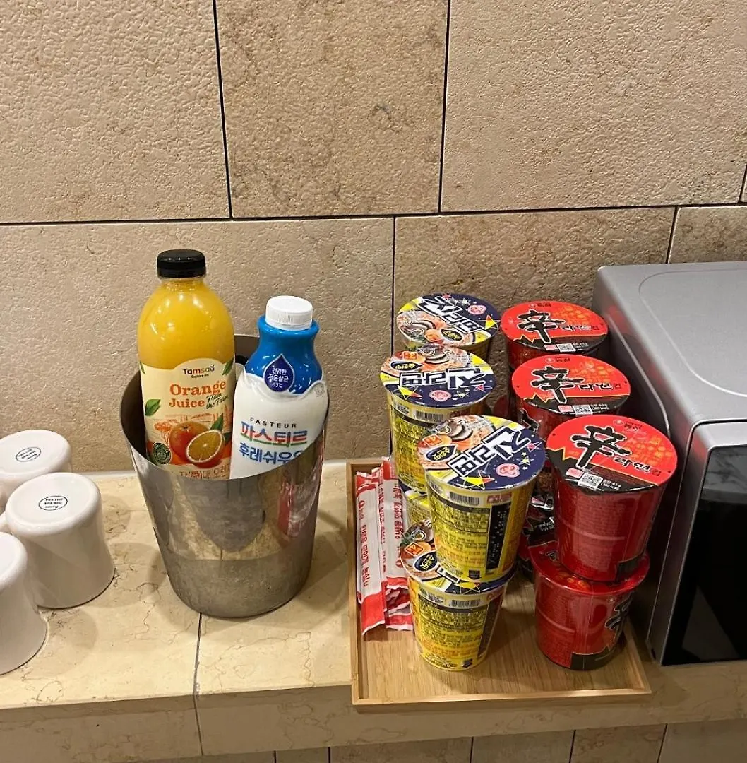 Simplestay Hotel In Jongno Seoul