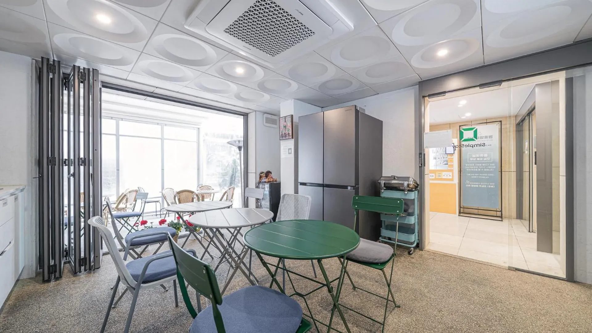 Simplestay Hotel In Jongno Seoul