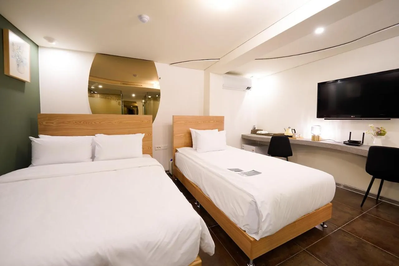 Simplestay Hotel In Jongno Seul