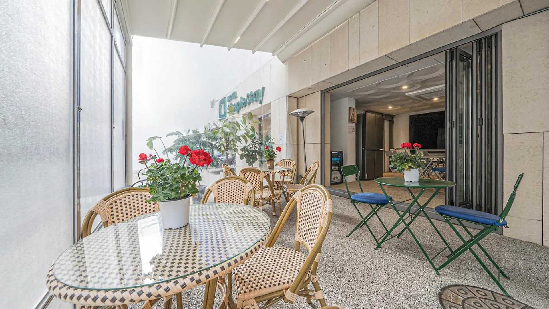Simplestay Hotel In Jongno Seoul